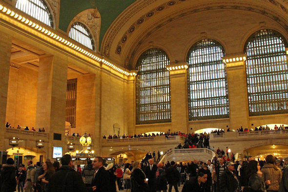 アップルストア全景