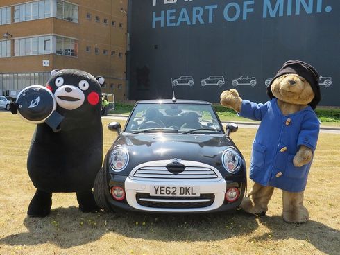 くまモンとBMWのMINIがコラボ くまモンデザインのMINIがヤバいほど