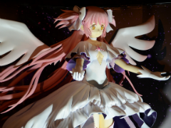 地上52階でアルティメットまどかに会える!? 『劇場版 魔法少女