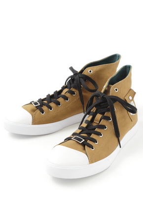 調査兵団スニーカー