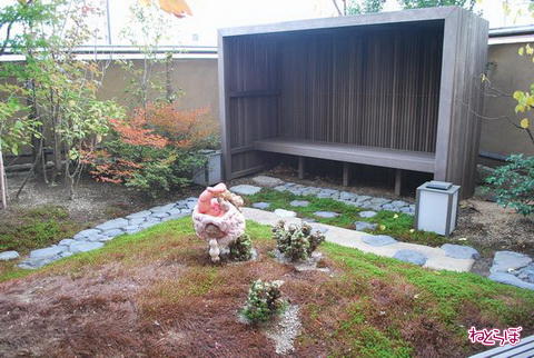 サイバーな茶室