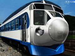 キハ32形を新幹線風に魔改造したJR四国の「鉄道ホビートレイン