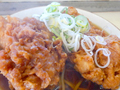 唐揚げがデカすぎてそばが見えねえ！　伝説の立ち食いそば屋「弥生軒」で唐揚げそば食べてきた