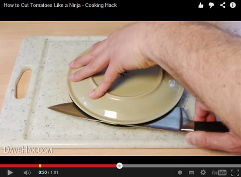 画像（ミニトマトを一気にスパッと半分に切る方法4）