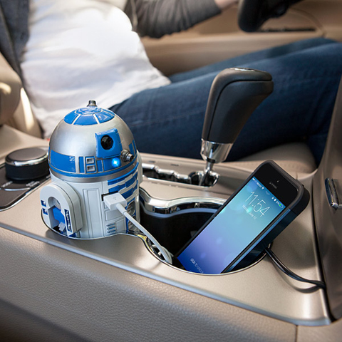 画像（R2-D2のUSB社内充電器1）