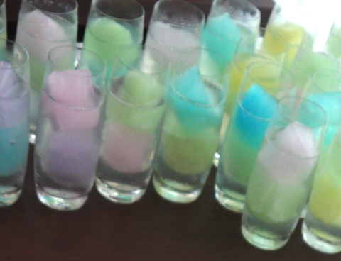 画像（パステルカラーの「ぺんてるソニック（680円）」）