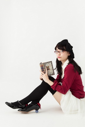 魔法少女まどか☆マギカコラボレーションパンプス