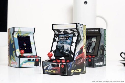 古いゲーセンのゲーム機 hq720.jpg?sqp=-