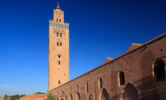 トリップアドバイザー