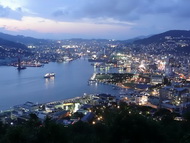 トリップアドバイザー