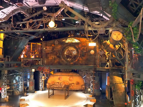 トリップアドバイザー