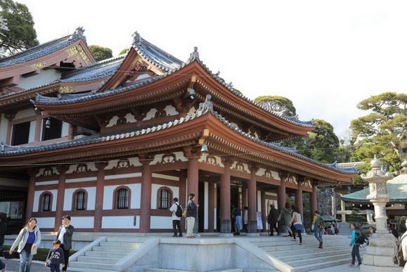 トリップアドバイザー