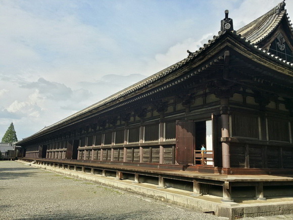 トリップアドバイザー