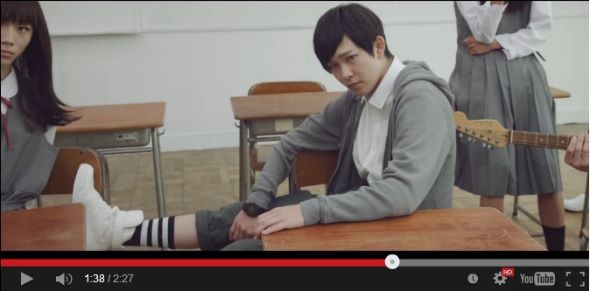 メーク女子高生のヒミツ