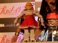 ついに実物公開に 女性型卓上ロボットアイドル「プリメイドAI