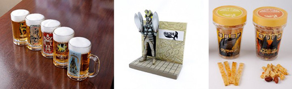 特設ブースでは各種怪獣グッズも販売