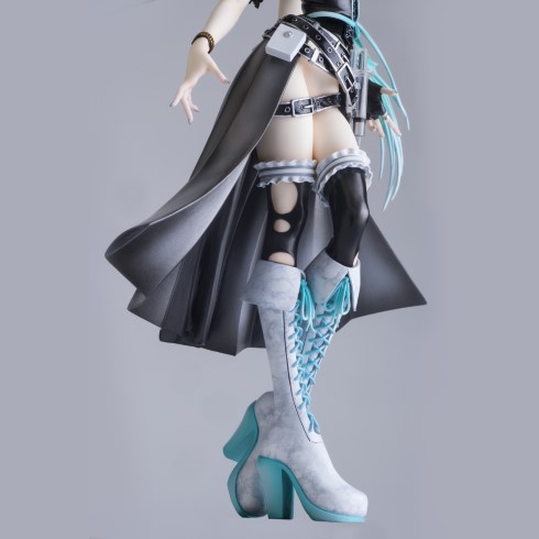 安心してください、はいて……ない！ 初音ミクの亜種「シーエ