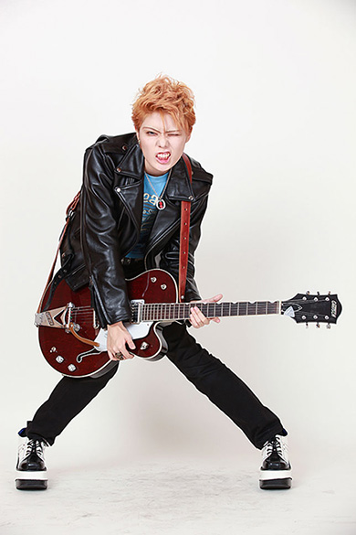 ロカビリーを愛するイケメン男装シンガー、ロカさん