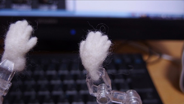 指一本一本まで再現していくのか……（困惑）