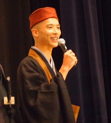 おなじみ「タケル殿ーっ！」のセリフに会場のファンは大喜び