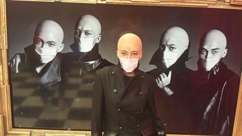 ものまねメイク