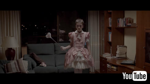 「マジカル・ガール」のアリシアのコスチューム