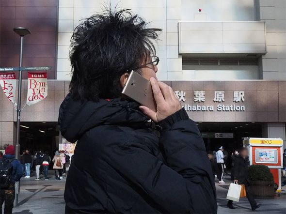 SIMフリー「arrows」がモバイルSuicaに対応！