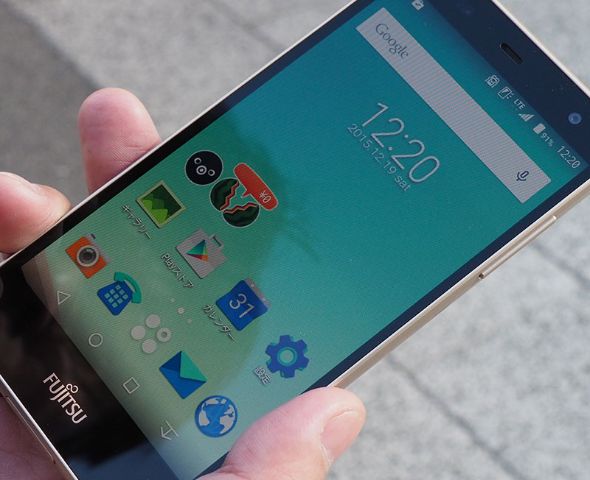 SIMフリー「arrows」がモバイルSuicaに対応！