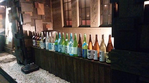 SIMフリー「arrows」がモバイルSuicaに対応！