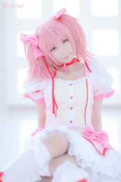 コスプレイヤーのるしゃさん