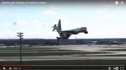 飛行機ロボット