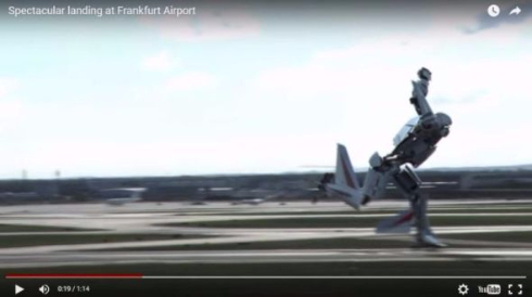 飛行機ロボット