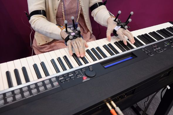 Stretchable Strain Sensor