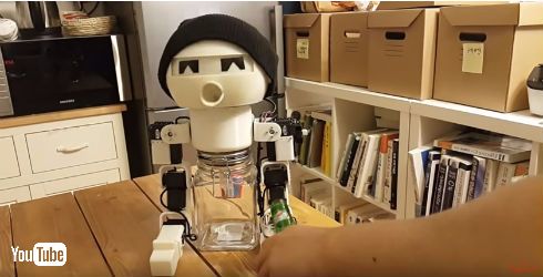 一緒にお酒を飲んでくれるロボット