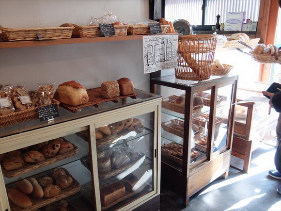 翠玉堂は普通のパンもある