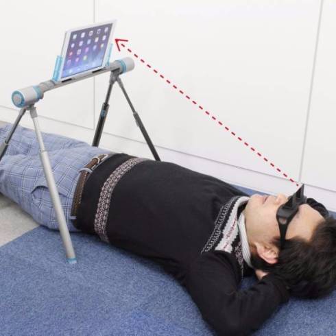 真下が見えるメガネ