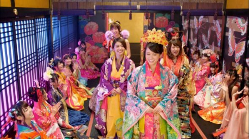 高橋みなみさんら出演「君はメロディー」ミュージックビデオ
