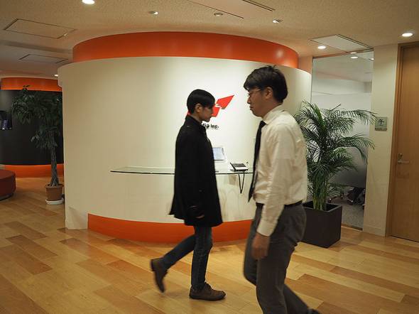 SIMフリー「arrows」でぐるぐる