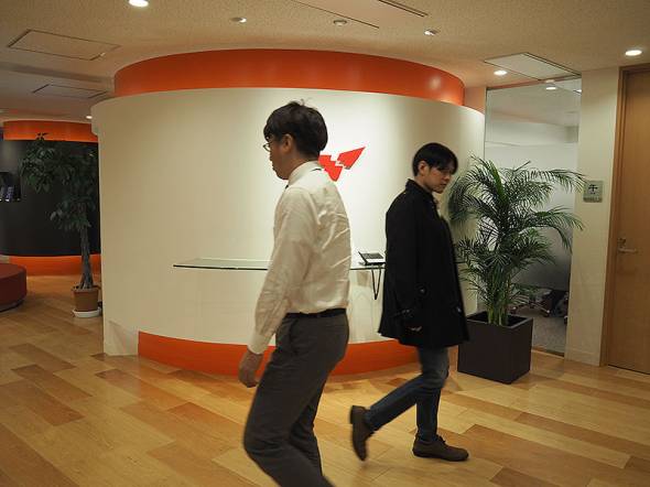 SIMフリー「arrows」でぐるぐる