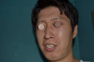 デカ目補正2000回