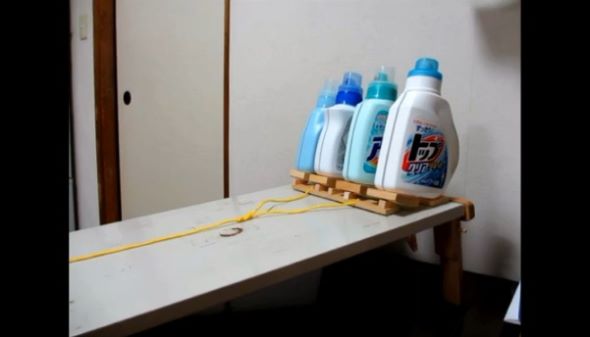 液体洗剤の二足歩行競争