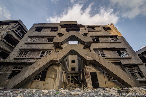 廃墟VS工場夜景写真展