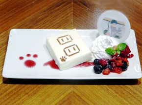 コンセント事変ケーキ