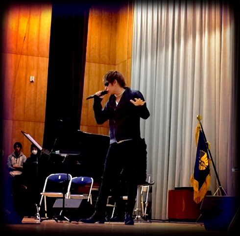 GACKTさん卒業式ライブステージ