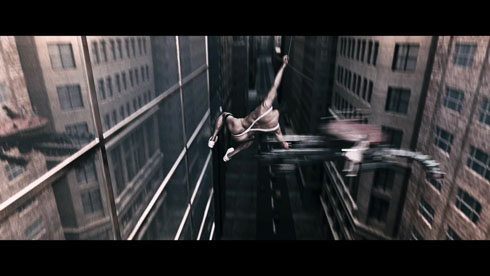 フライングアクション