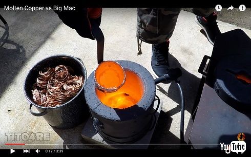 ビッグマックVSドロドロに溶けた銅