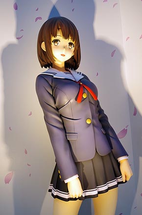 等身大フィギュア