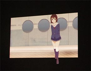 画面から出てくる加藤恵