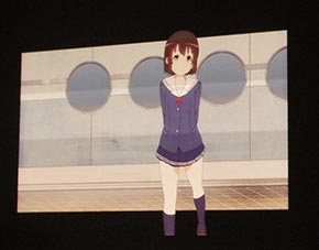 画面から出てくる加藤恵