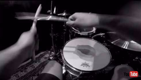 バック宙ドラム